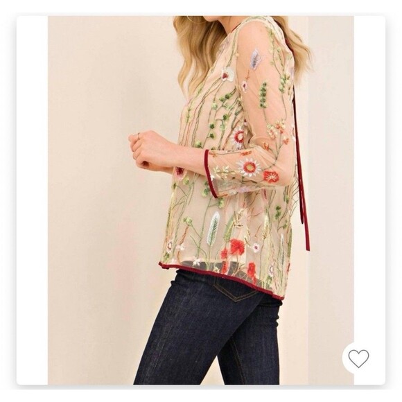 Entro Women’s Always In Bloom Floral Embroidered Top Sz S Fairy Cottagecore - Picture 2 of 9